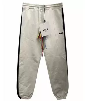 Спортивные брюки и шорты