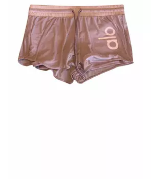 Спортивные брюки и шорты