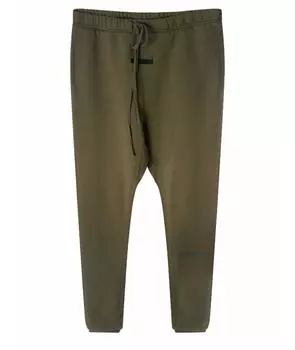 Спортивные брюки и шорты