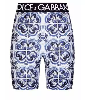 Спортивные брюки и шорты