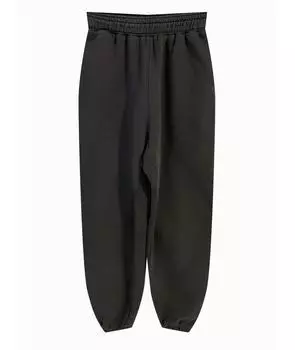 Спортивные брюки и шорты