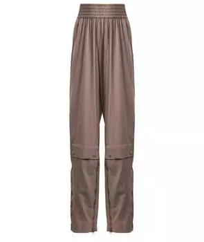 Спортивные брюки и шорты