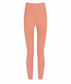 Спортивные брюки и шорты