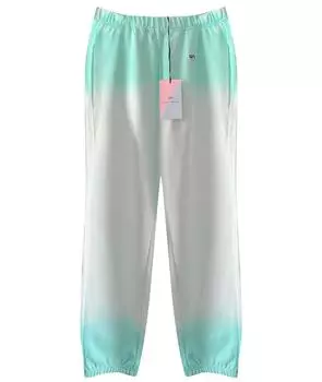 Спортивные брюки и шорты