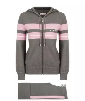 Спортивные костюмы