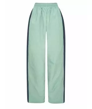 Спортивные костюмы