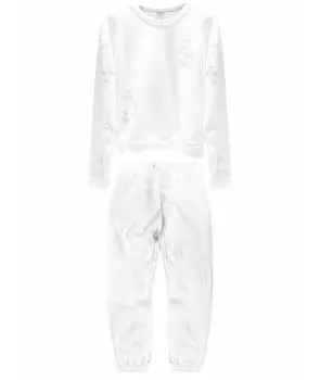 Спортивные костюмы