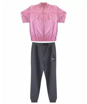 Спортивные костюмы