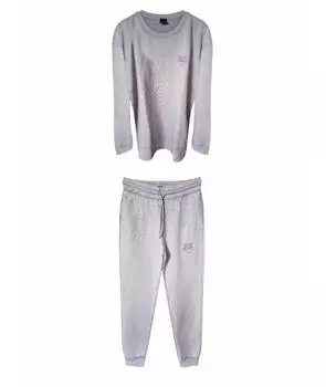 Спортивные костюмы