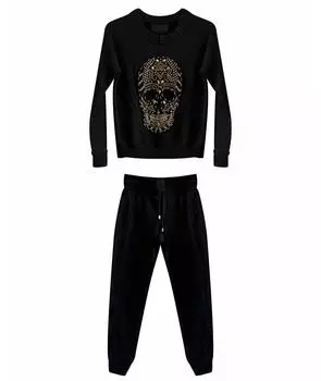 Спортивные костюмы