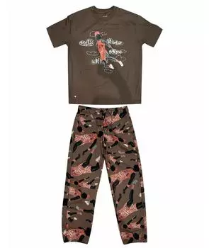 Спортивные костюмы