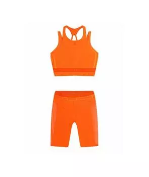 Спортивные костюмы