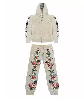 Спортивные костюмы