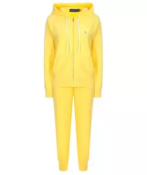 Спортивные костюмы