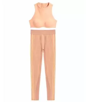 Спортивные костюмы