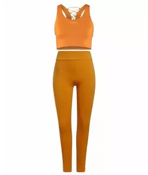 Спортивные костюмы