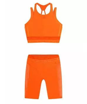 Спортивные костюмы