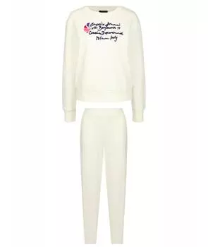 Спортивные костюмы