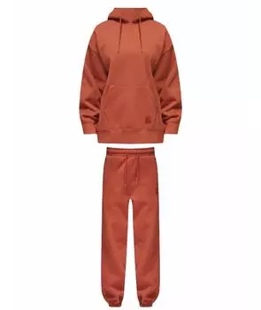 Спортивные костюмы