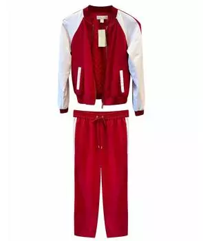 Спортивные костюмы