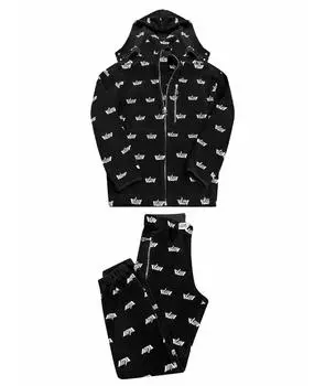 Спортивные костюмы