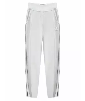 Спортивные костюмы