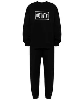 Спортивные костюмы