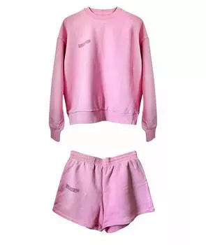 Спортивные костюмы