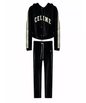 Спортивные костюмы