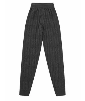 Спортивные костюмы