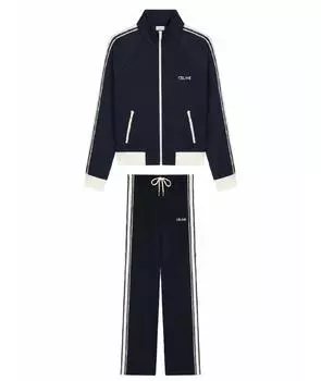 Спортивные костюмы