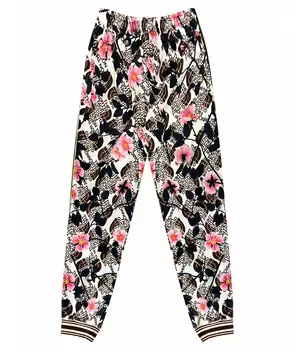 Спортивные костюмы