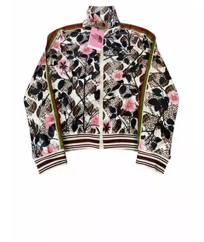 Спортивные костюмы