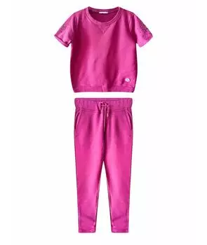 Спортивные костюмы