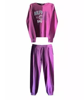 Спортивные костюмы