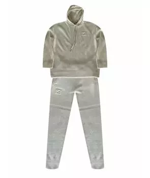 Спортивные костюмы