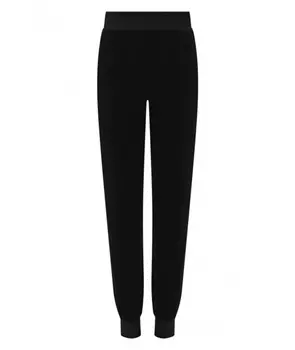 Спортивные костюмы