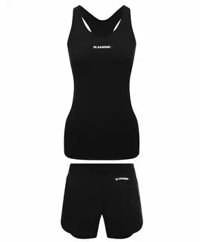 Спортивные костюмы