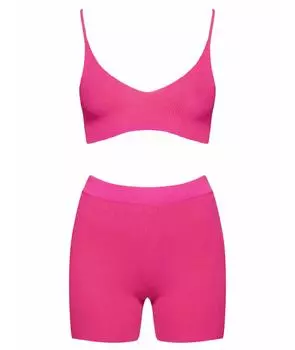 Спортивные костюмы