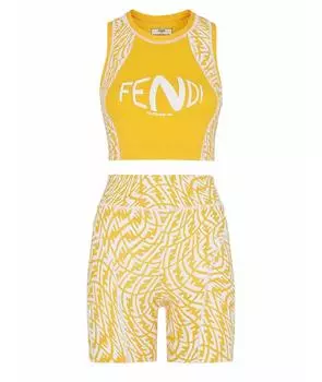 Спортивные костюмы