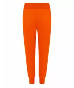 Спортивные костюмы