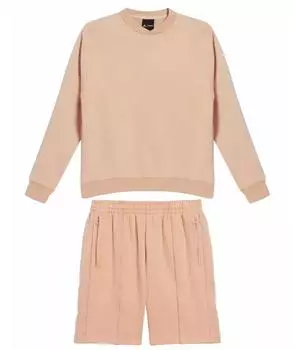 Спортивные костюмы