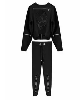 Спортивные костюмы