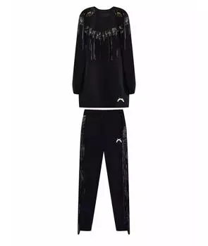 Спортивные костюмы