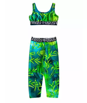 Спортивные костюмы