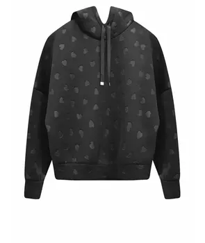 Спортивные костюмы