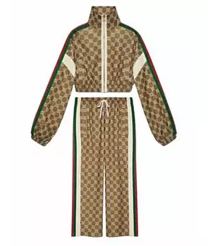 Спортивные костюмы