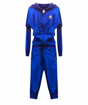 Спортивные костюмы