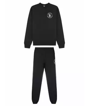 Спортивные костюмы