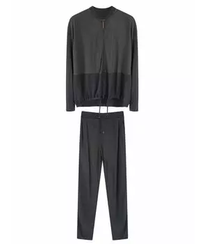 Спортивные костюмы